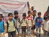 स्कूल न जाने वाले बच्चों के लिए पढ़ाई करवा रहे पहला कदम फाउंडेशन सदस्य 