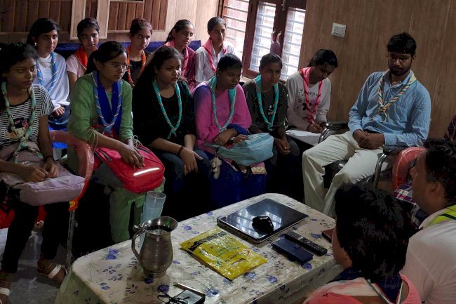 पहला कदम फाउंडेशन का बिजली बचाव अभियान 