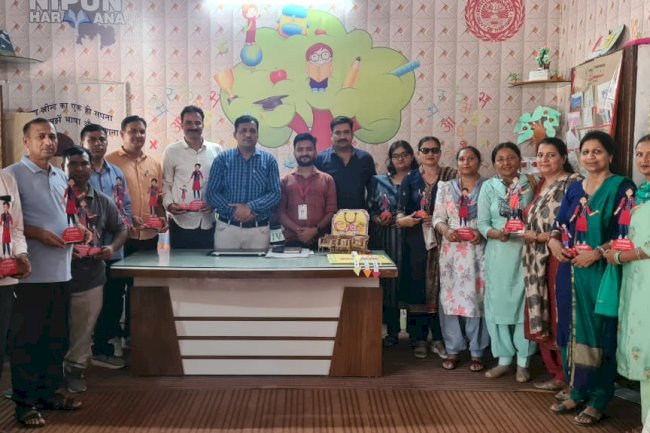 हर बच्चा निपुण बनेगा.....................