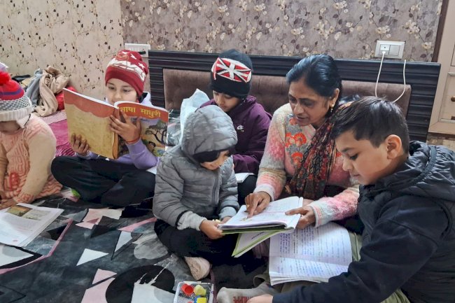 शीतकालीन अवकाश में बच्चे ले रहे खेल खेल मे शिक्षा ..........................