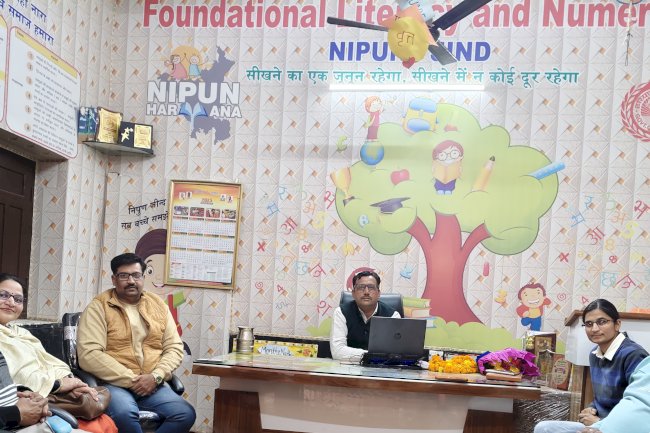 जिला स्तरीय एफ.एल.एन. गतिविधियों की समीक्षा बैठक सम्पन्न, 