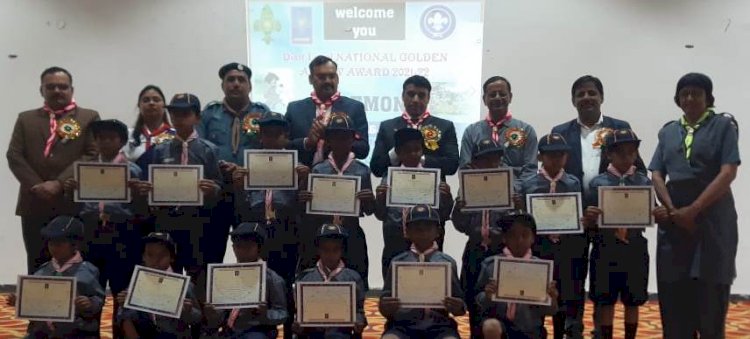 75कब बच्चों को किया सम्मानित 