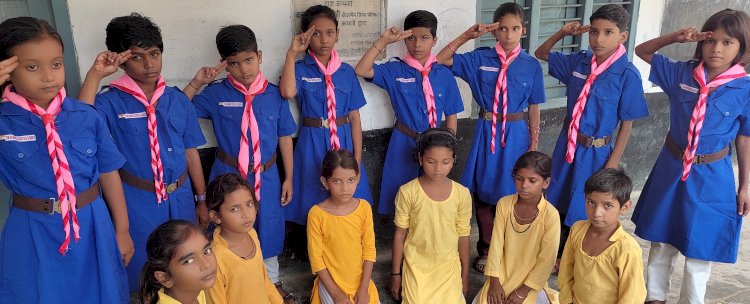 कब बुलबुल,गाइड विंग,पहला कदम फाउंडेशन ने किया शहीदों को नमन 