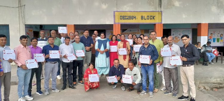 424 प्राथमिक विद्यालयों के बालवाटिका शिक्षकों को किया प्रशिक्षित  